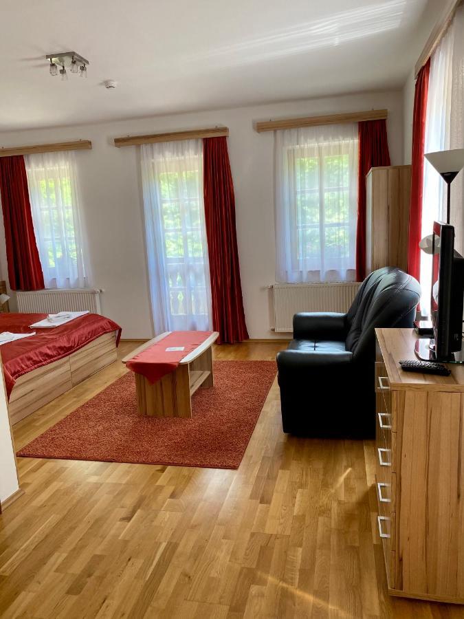 Szelcepuszta Vadaszhaz Hotell Exteriör bild